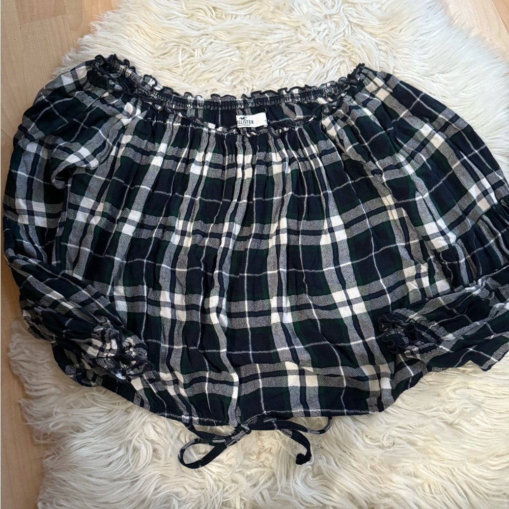 Hollister Plaid Off-Shoulder Cropped Women's Shirt L